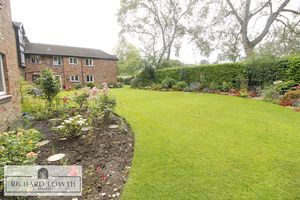 Gardens- click for photo gallery